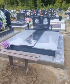 Памятник двойной 104